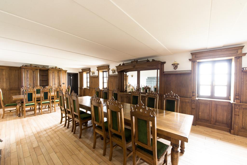 Hotel Castel Royal Mosnita Noua ภายนอก รูปภาพ